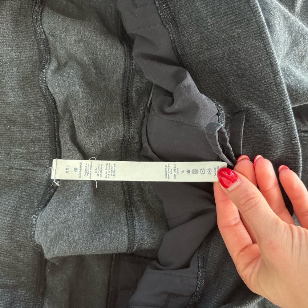 Lululemon Cross Cut Jogger - Picture 8 of 8